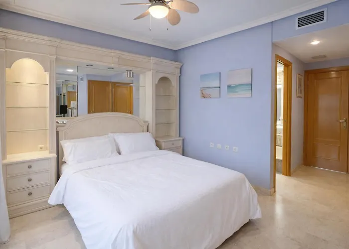Apartamento Spacious 3br With Pool, Parking Near
