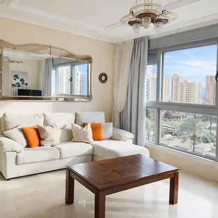 Spacious 3br With Pool, Parking Near Апартаменты Бенидорм